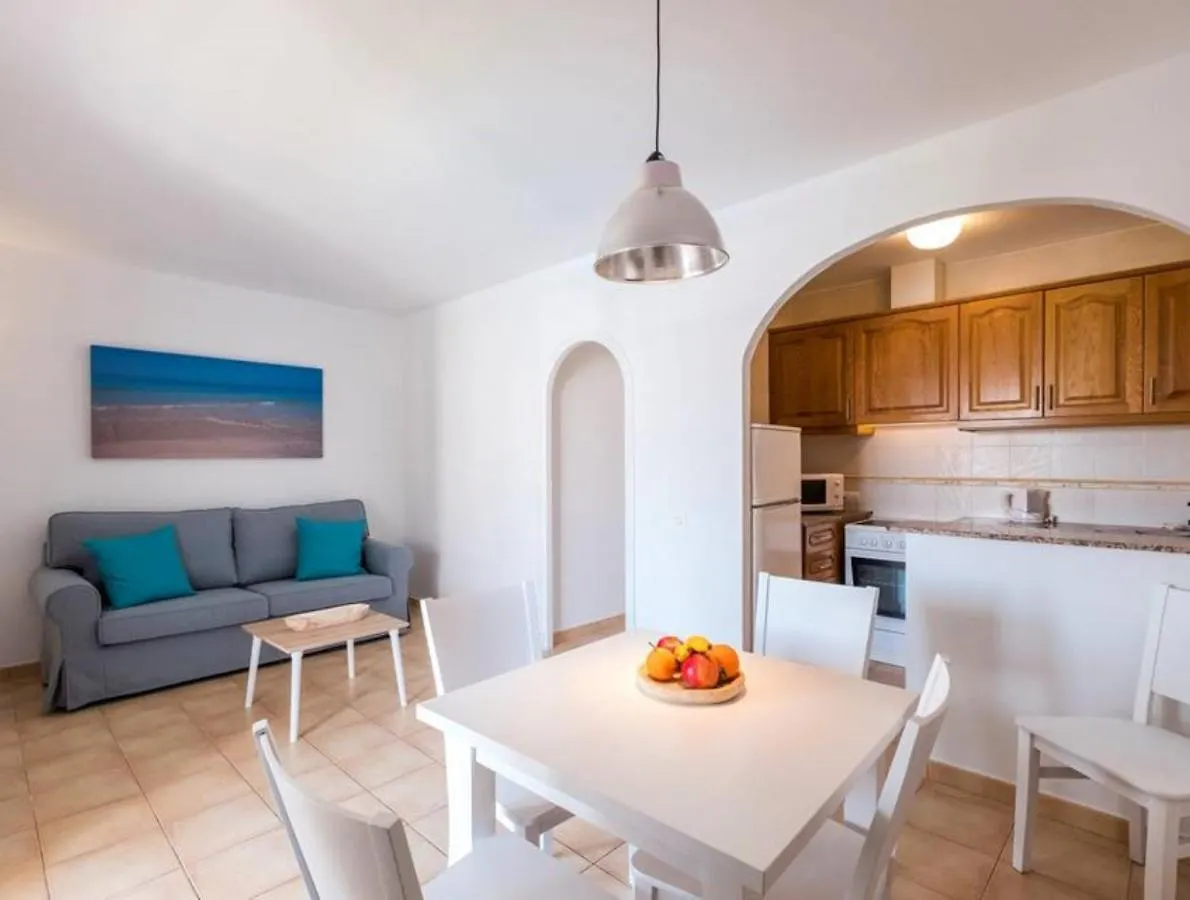 Apartamentos Girasols Gardens Sup 2-F Son Bou 0*,  España